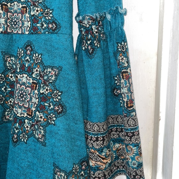 Dress - Picture 3 of 6